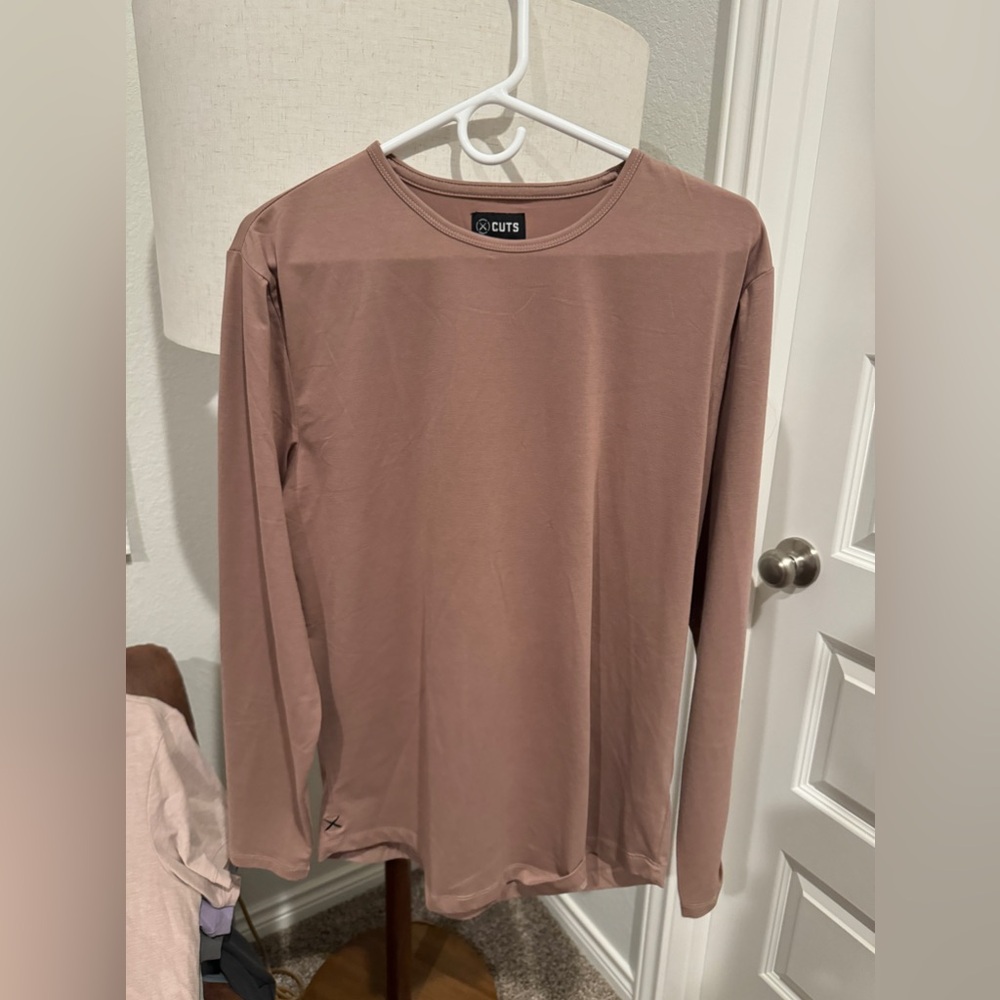 Cuts Clothing Men’s Long Sleeve Henley